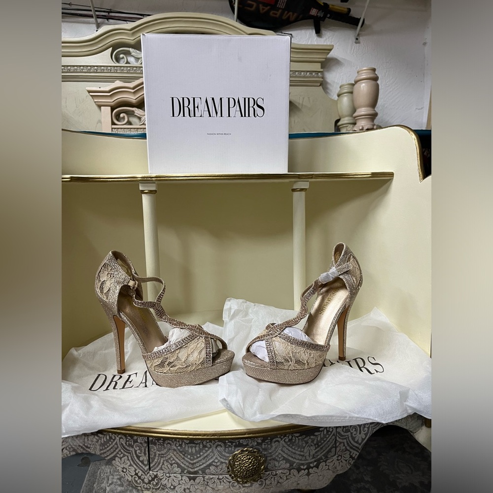 Dream Pairs Gold Sequin Peep-toe Heels